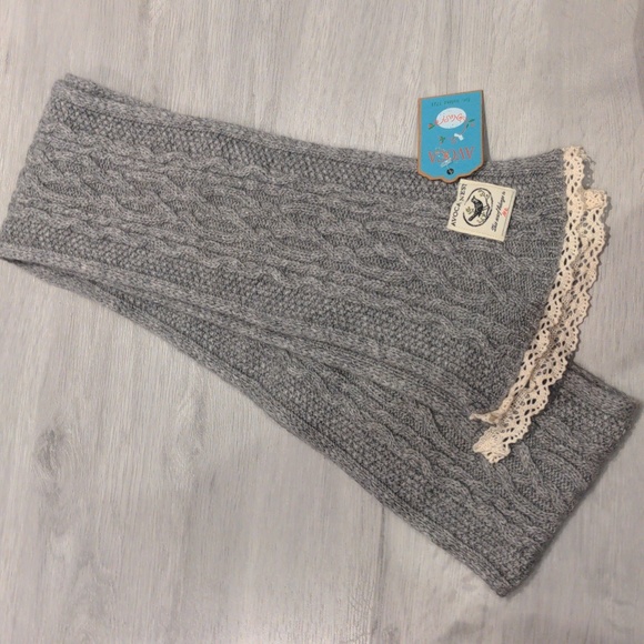 AVOCA 2 piece set - Picture 2 of 8